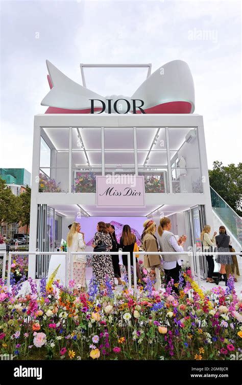 Miss Dior Millefiori Garden pop